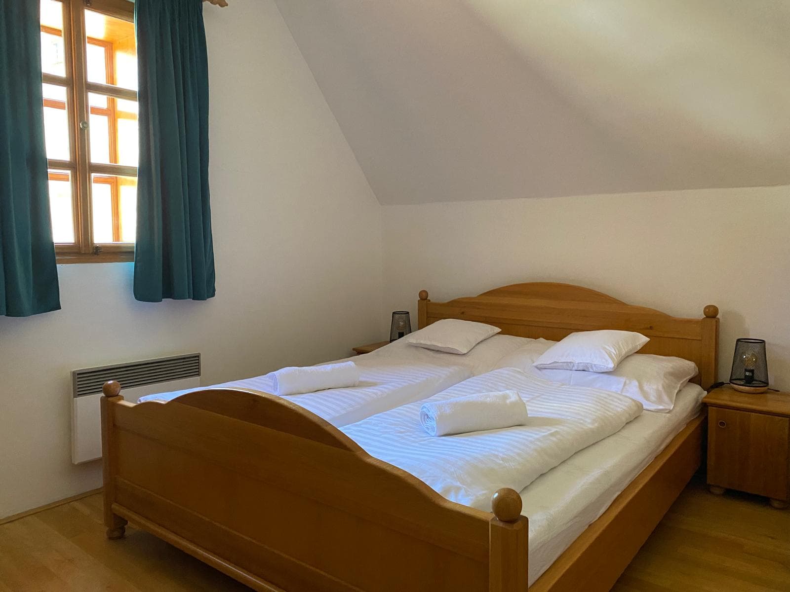 Ložnice č. 2 – pohled druhý
