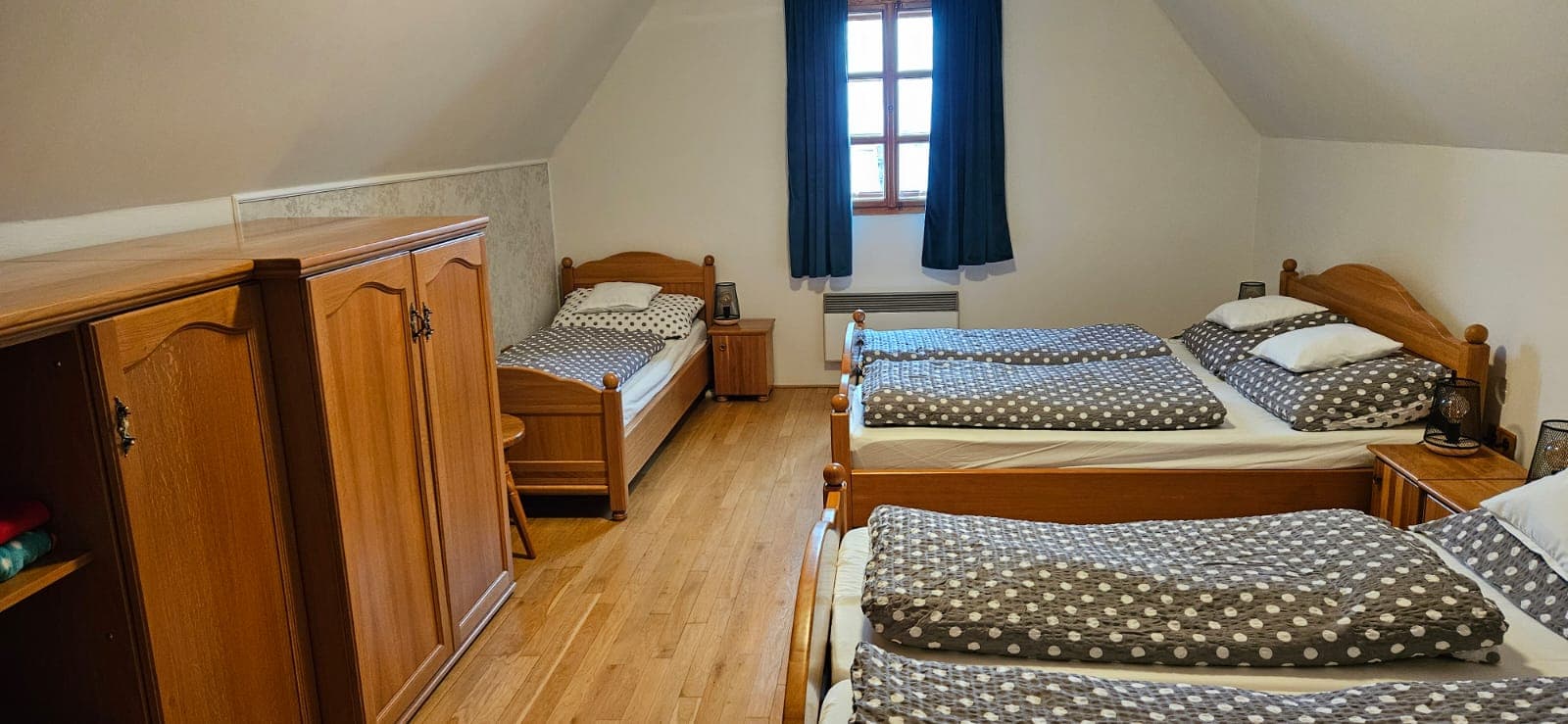 Ložnice č. 1